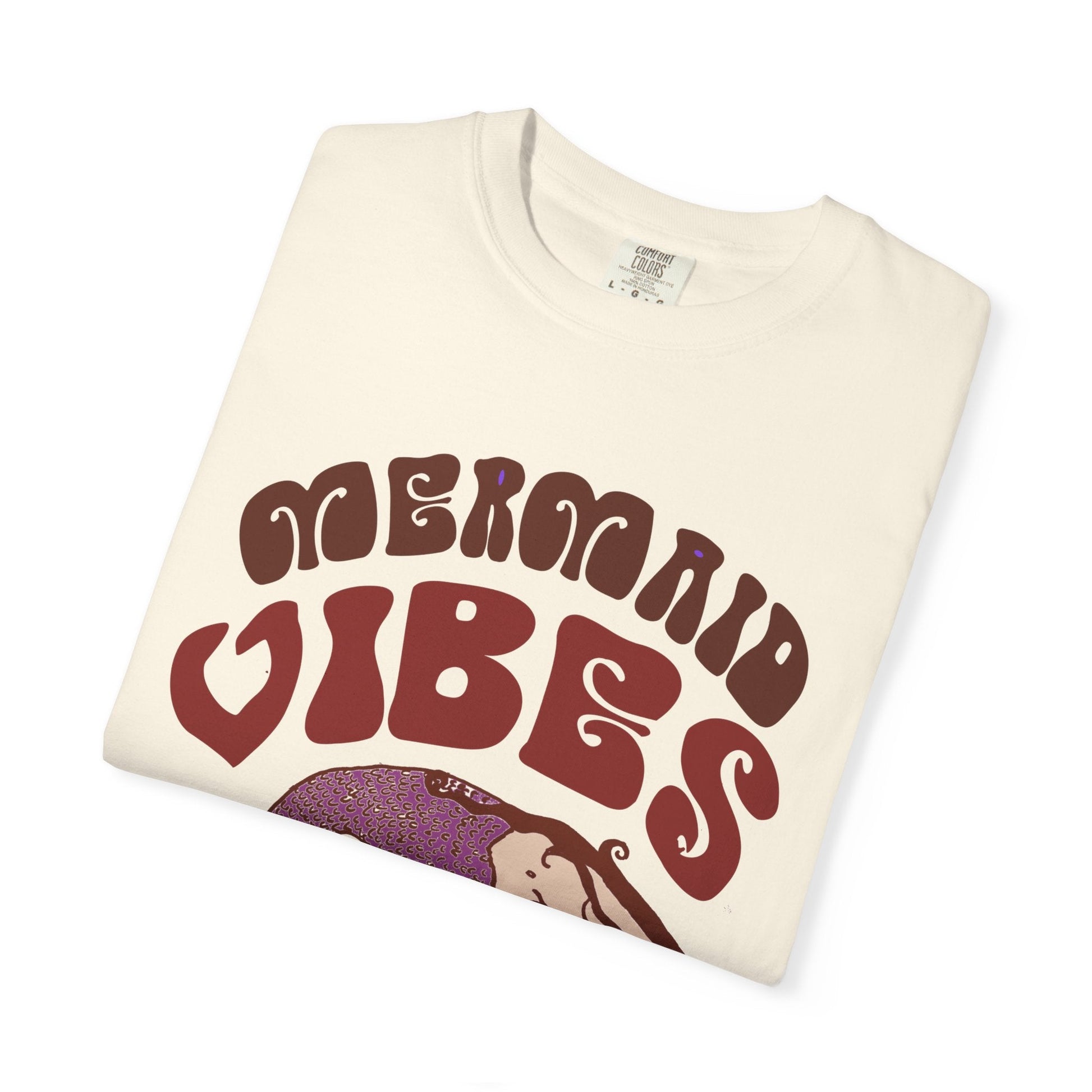 Mermaid Vibes Curvy Tee-3