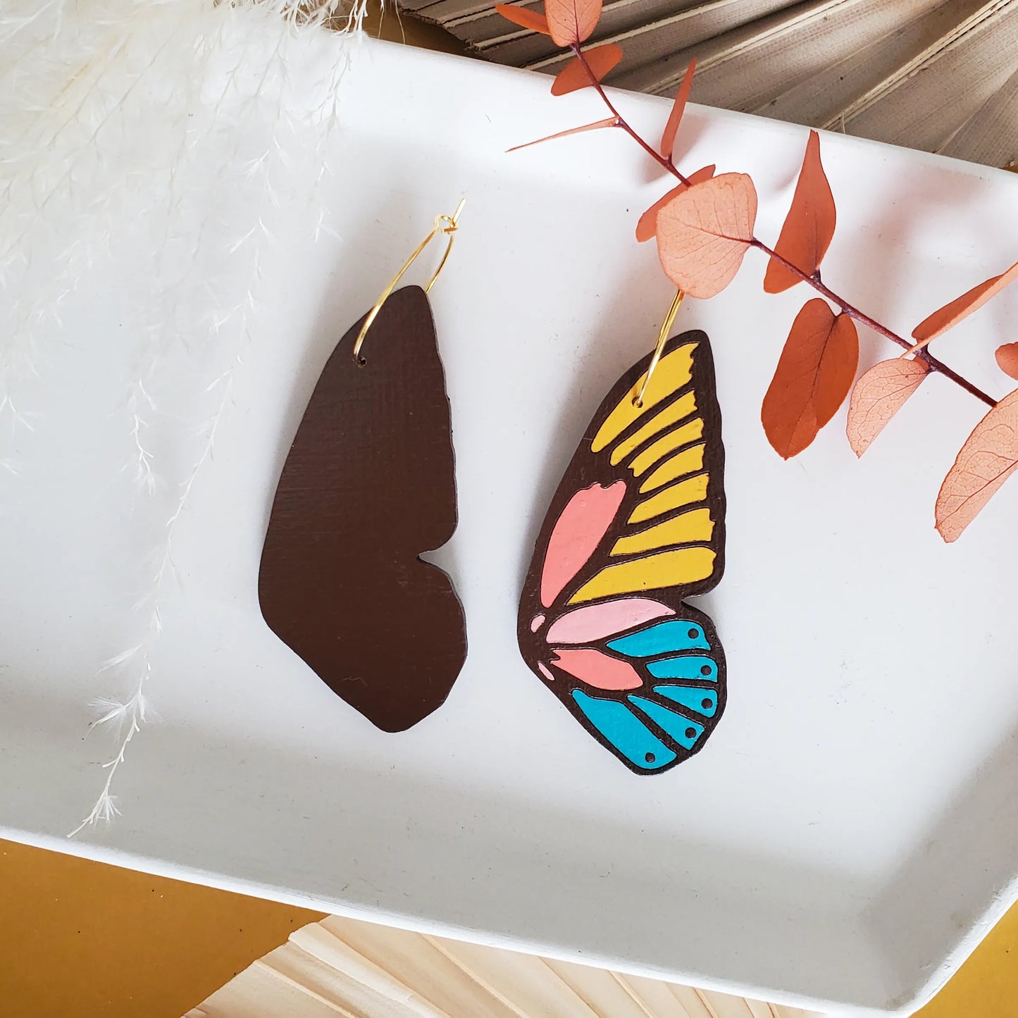LE CHIC MIAMI - 70s Butterfly Hoops