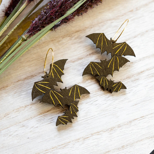 LE CHIC MIAMI - Shimmery Bat Hoops