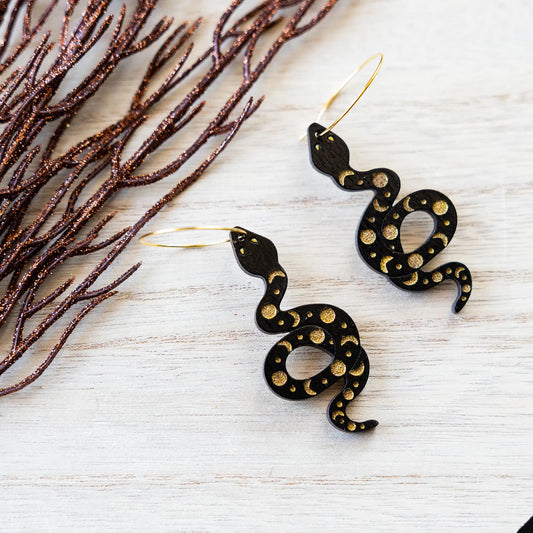 LE CHIC MIAMI - Moon Phases Snake Hoops