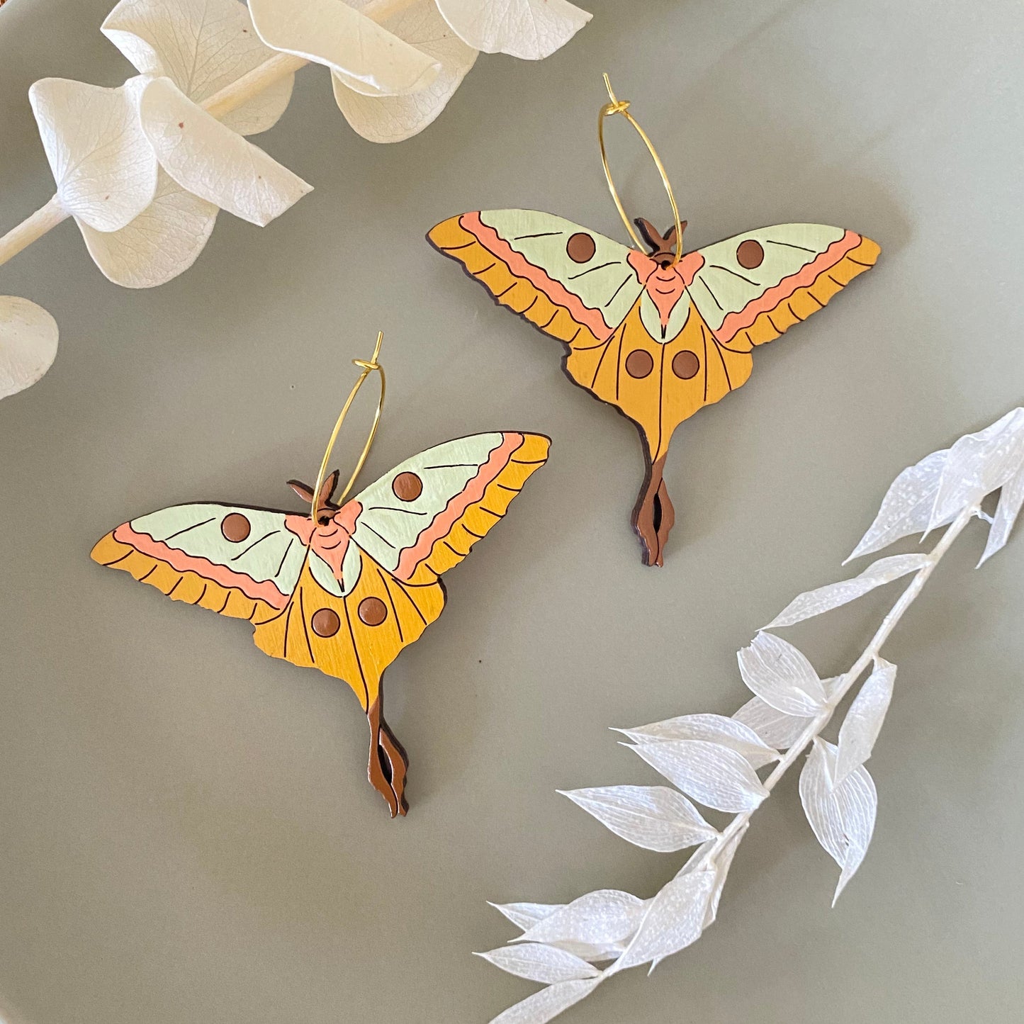 LE CHIC MIAMI - 70s Moth Hoops