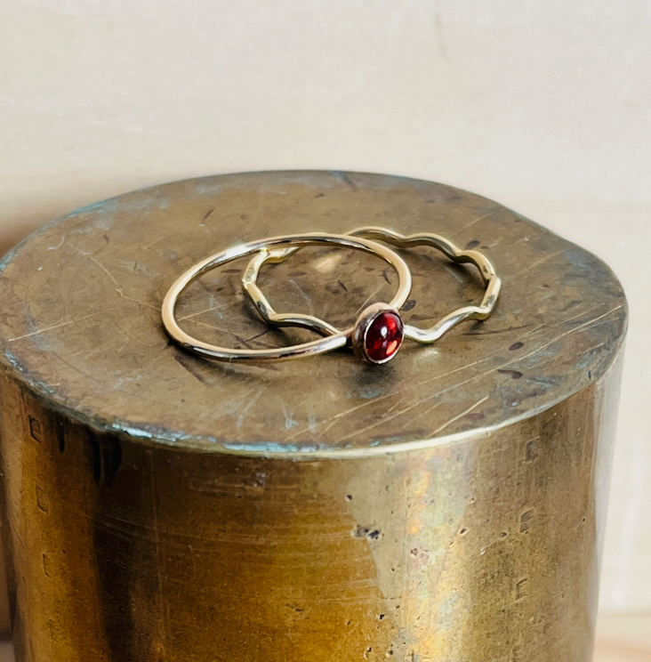 GARNET RING