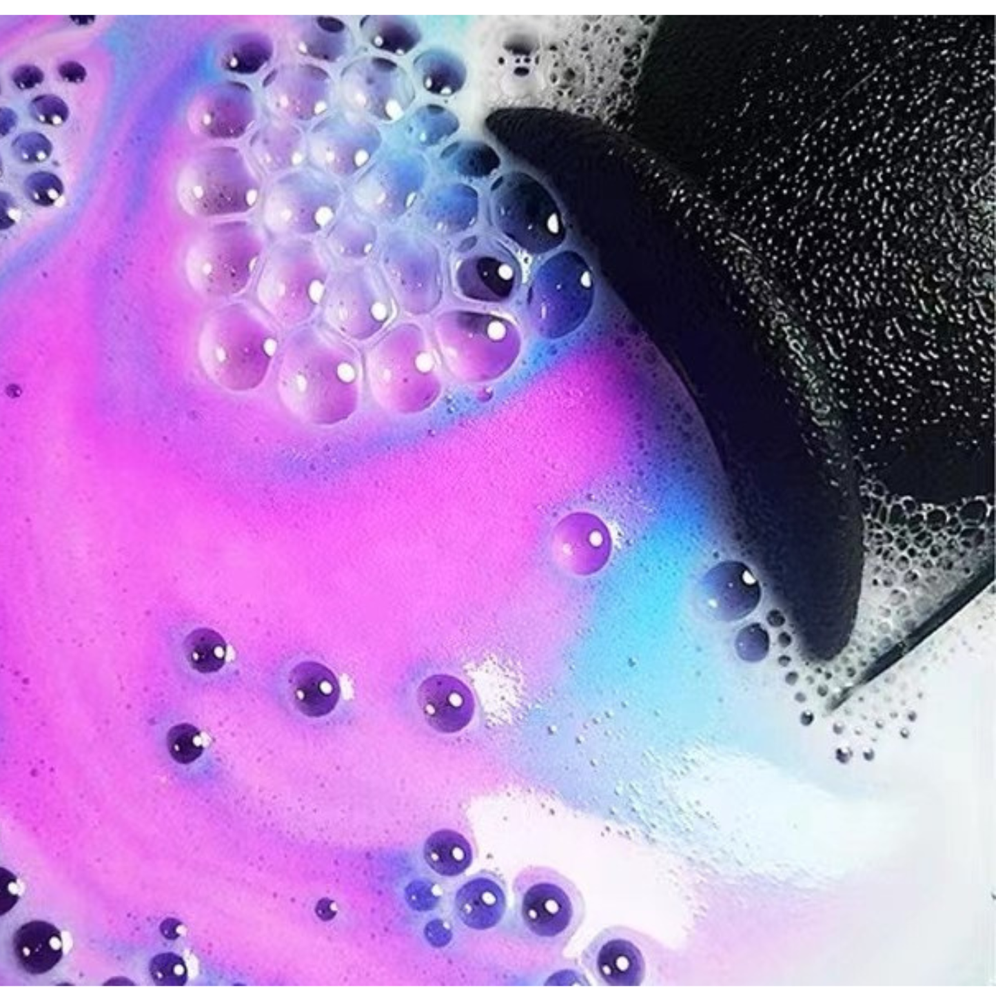 Sow the Magic - Cauldron Rainbow Bath Bubbler