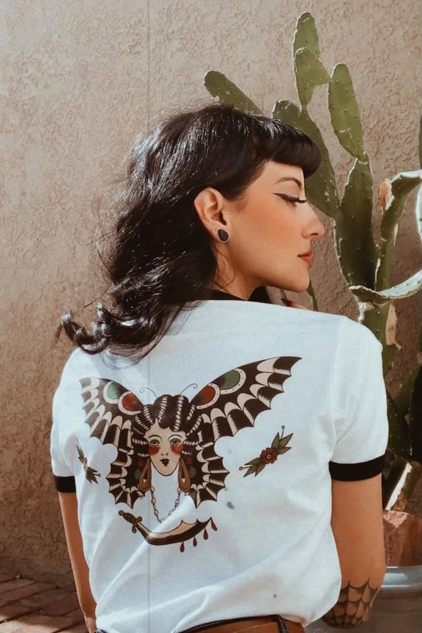 [Unisex] Butterfly Lady Ringer Tee