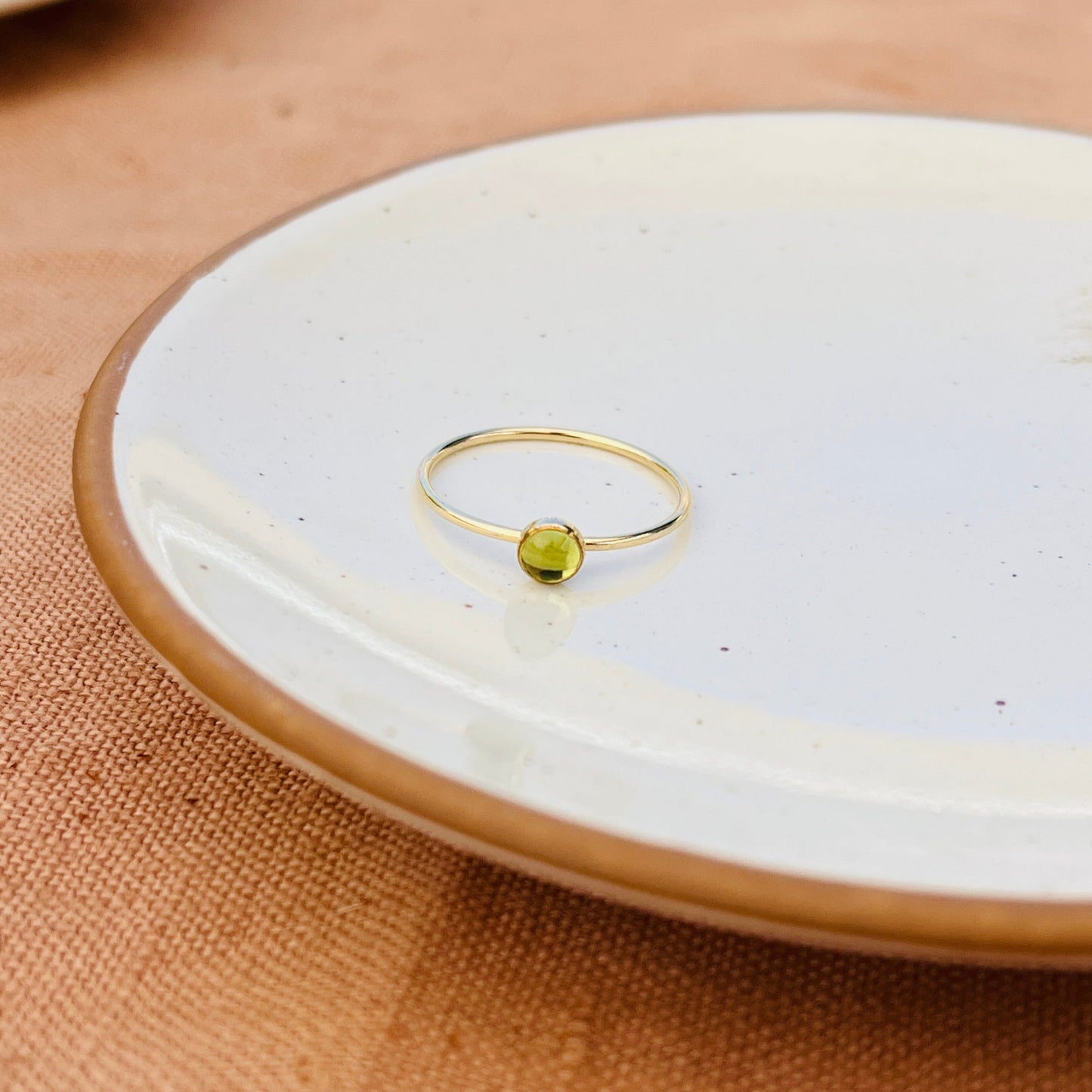 PERIDOT RING