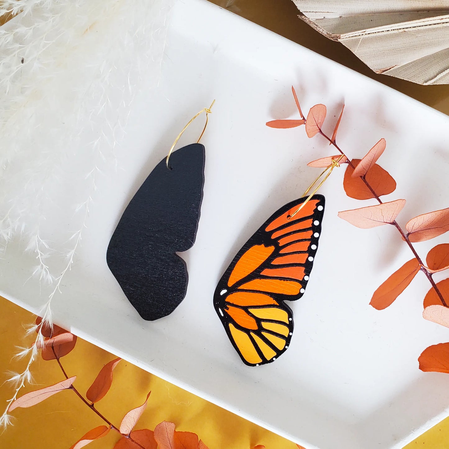 LE CHIC MIAMI - Monarch Butterfly Hoops