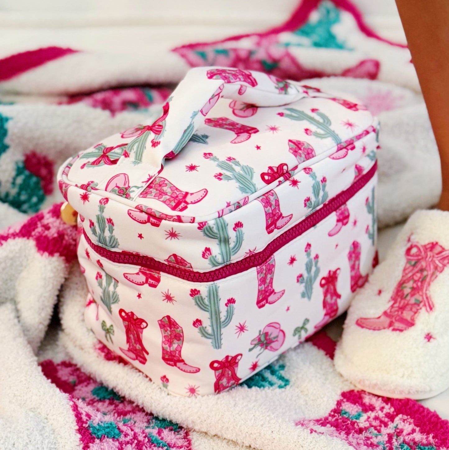 Western Whimsy Travel Cosmetic Case With Handle-3