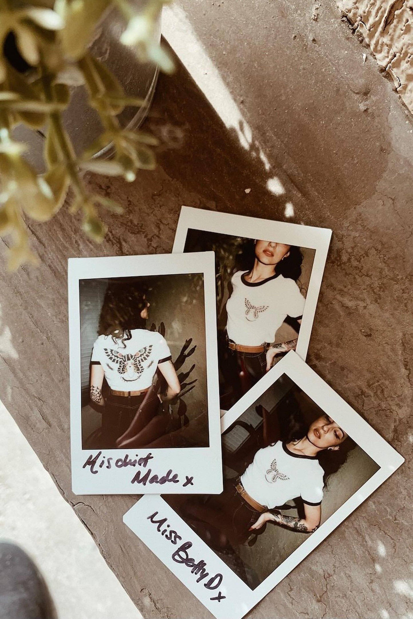 [Unisex] Butterfly Lady Ringer Tee